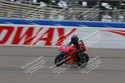 media/Oct-15-2022-Fastrack Riders (Sat) [[9a18b22502]]/Level4/Start Finish 900am/